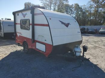  Salvage Whwt Travel Tra