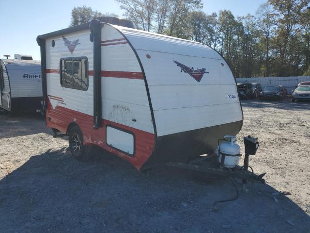  Salvage Whwt Travel Tra