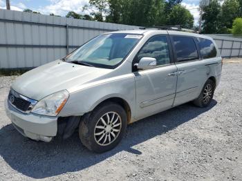  Salvage Kia Sedona