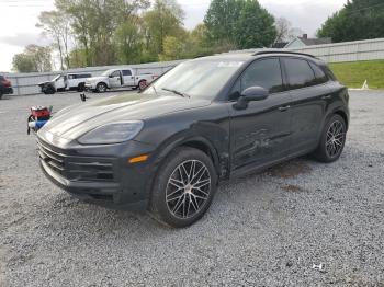  Salvage Porsche Cayenne