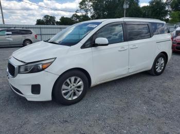  Salvage Kia Sedona