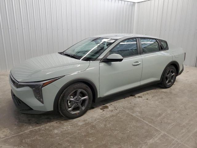  Salvage Kia K4 Lx