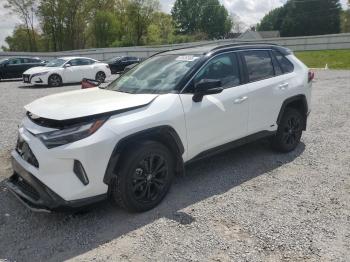  Salvage Toyota RAV4