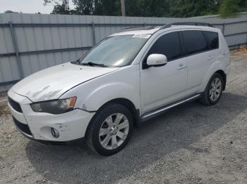  Salvage Mitsubishi Outlander