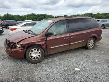  Salvage Chrysler Minivan