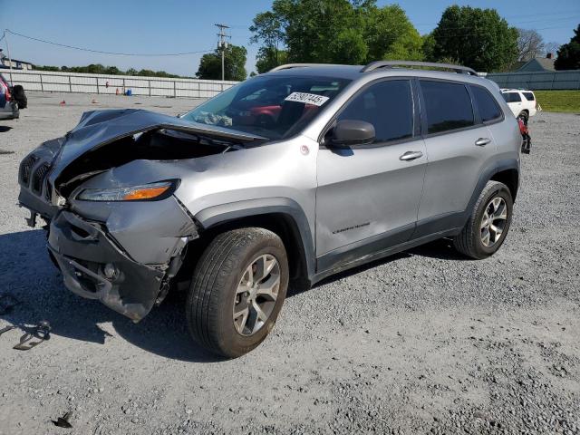  Salvage Jeep Cherokee