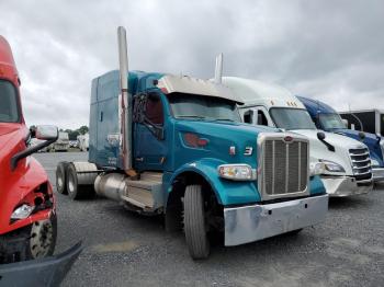 Salvage Peterbilt 567