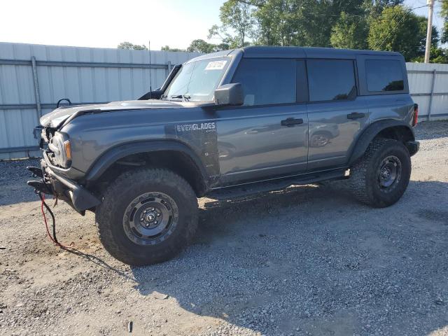 Salvage Ford Bronco