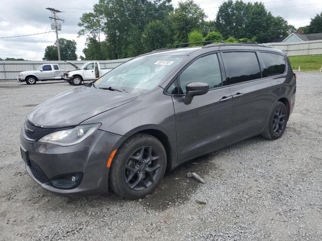  Salvage Chrysler Pacifica