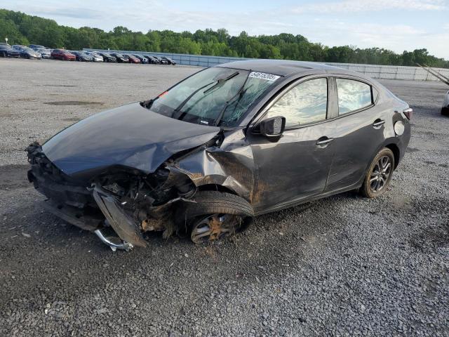  Salvage Toyota Yaris