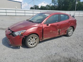  Salvage Toyota Yaris