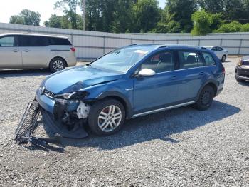  Salvage Volkswagen Golf