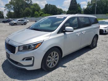  Salvage Kia Sedona