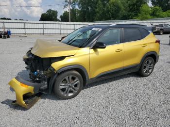  Salvage Kia Seltos