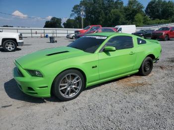  Salvage Ford Mustang