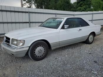  Salvage Mercedes-Benz 560-Class
