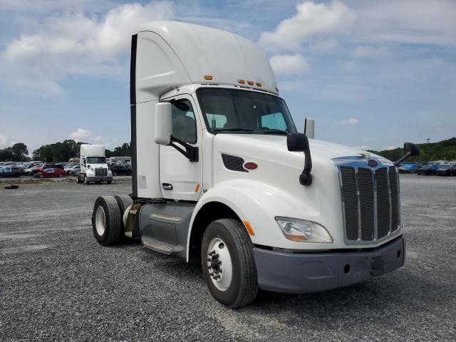  Salvage Peterbilt Tractor 579