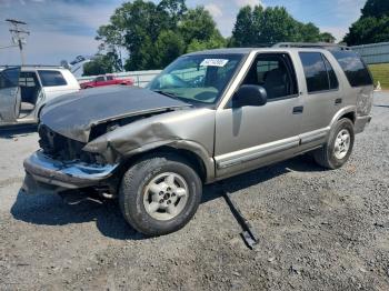  Salvage Chevrolet Blazer