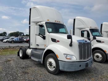  Salvage Peterbilt Tractor 579