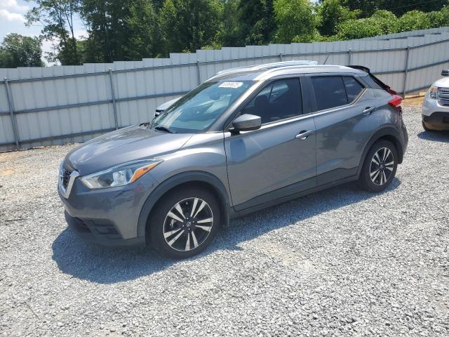  Salvage Nissan Kicks