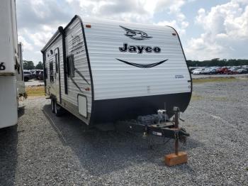  Salvage Jayco Flight