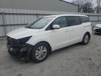  Salvage Kia Sedona