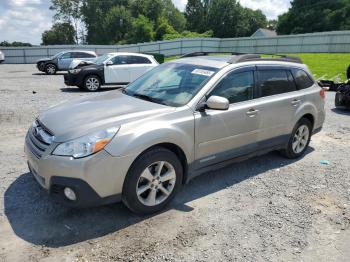  Salvage Subaru Outback