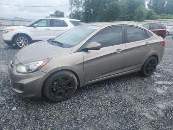  Salvage Hyundai ACCENT