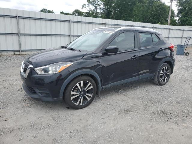  Salvage Nissan Kicks