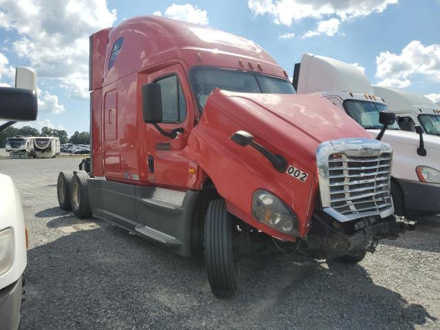  Salvage Freightliner Cascadia 1