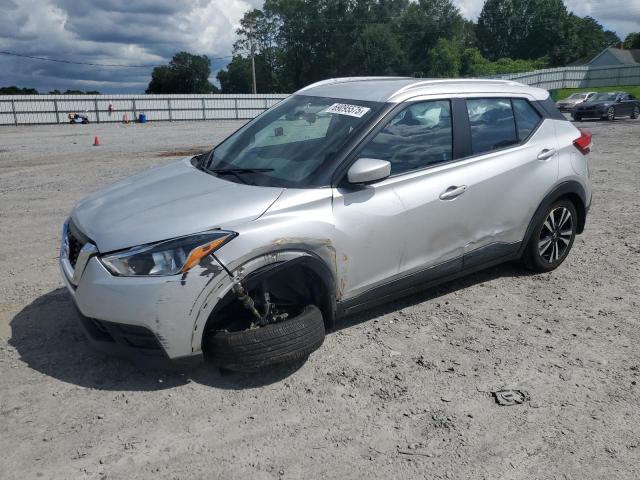  Salvage Nissan Kicks