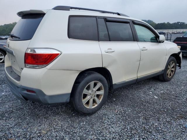 Toyota Highlander Base Image 5
