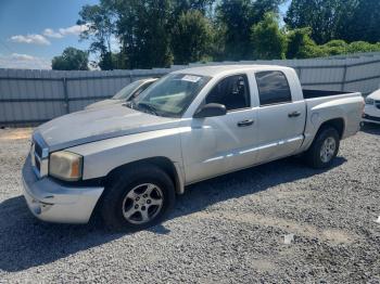  Salvage Dodge Dakota