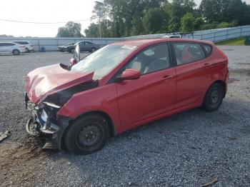  Salvage Hyundai ACCENT