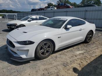  Salvage Ford Mustang