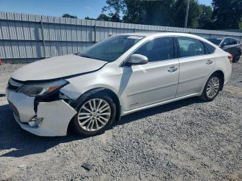  Salvage Toyota Avalon