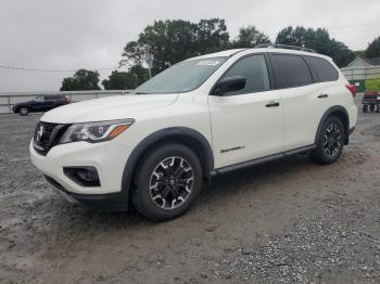  Salvage Nissan Pathfinder