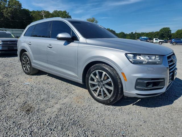 Audi Q7 Prestige Image 2