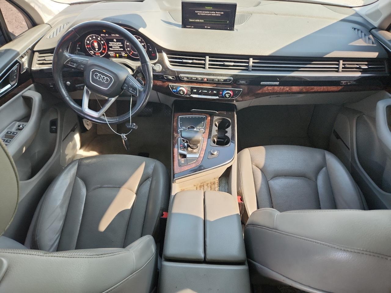 Audi Q7 Prestige Image 13