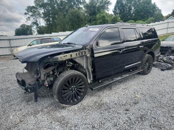  Salvage Lincoln Navigator