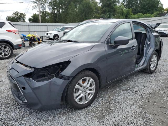  Salvage Toyota Yaris