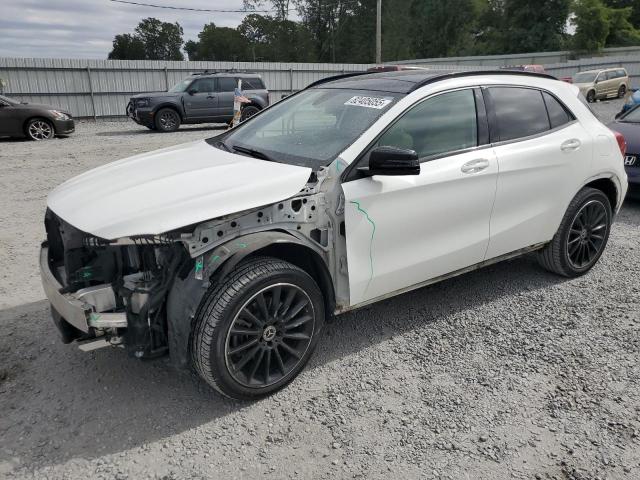 Salvage Mercedes-Benz GLA