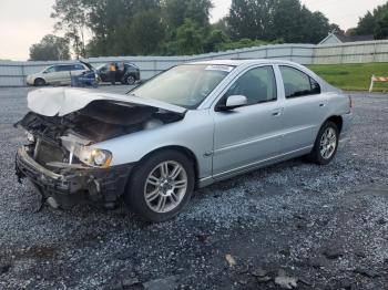  Salvage Volvo S60