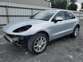  Salvage Porsche Macan