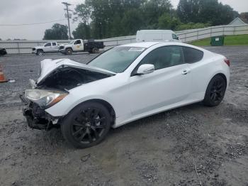  Salvage Hyundai Genesis