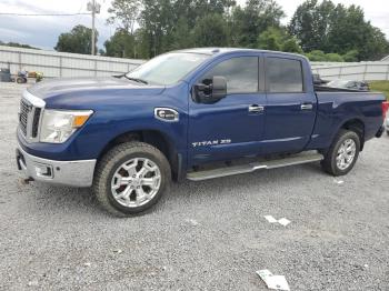  Salvage Nissan Titan