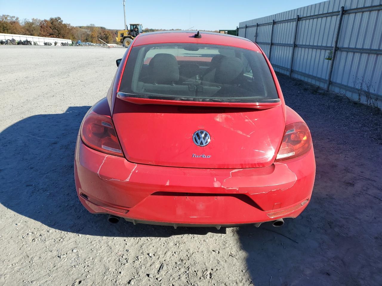 Volkswagen Beetle R-line Image 9