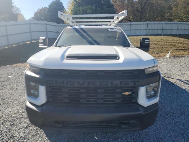 Chevrolet Silverado C2500 Heavy Duty Image 9