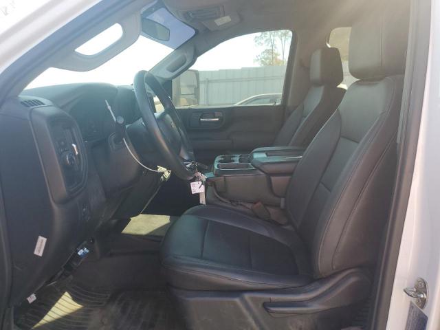 Chevrolet Silverado C2500 Heavy Duty Image 10