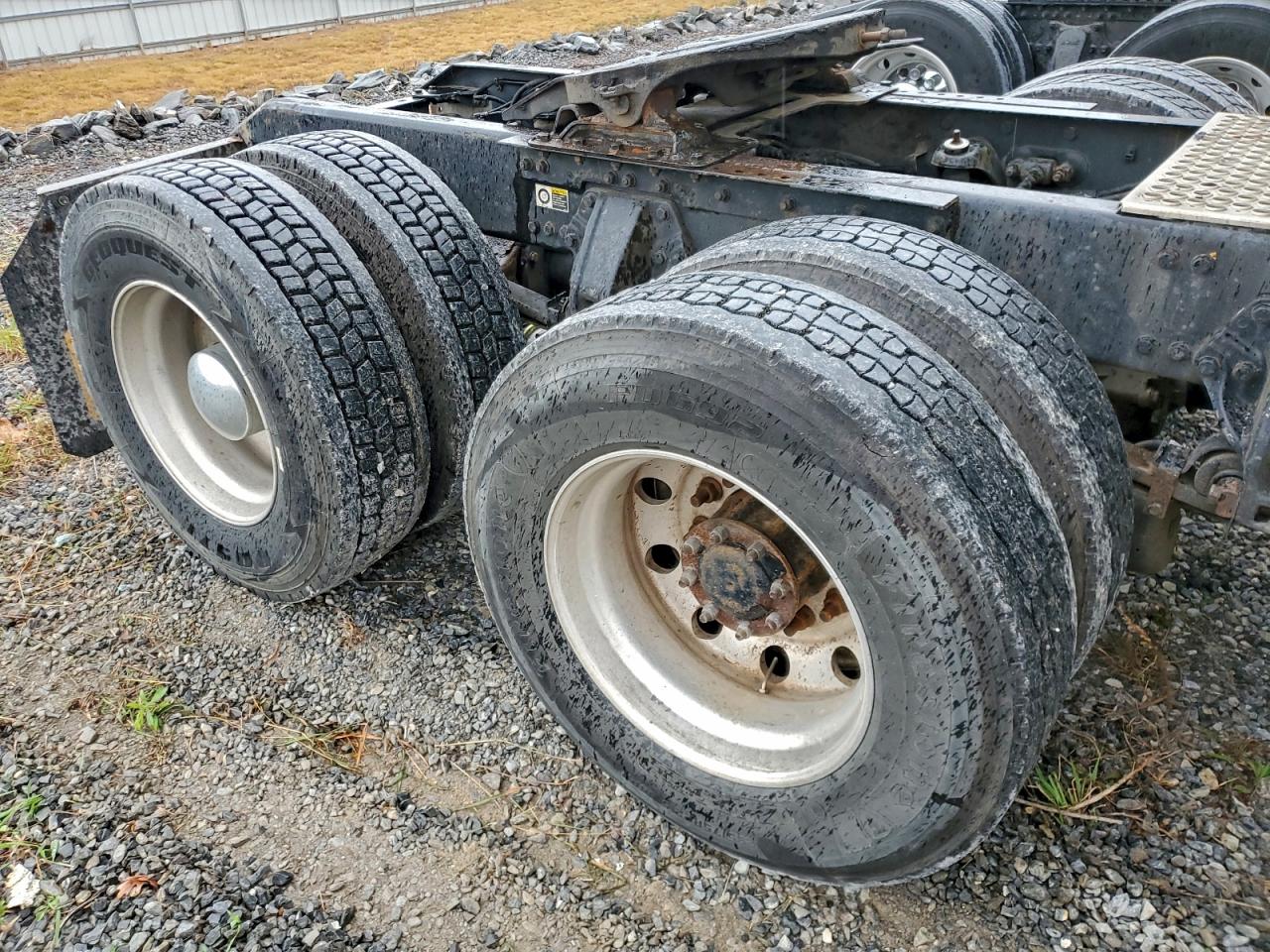 Kenworth T680 T680 Image 6